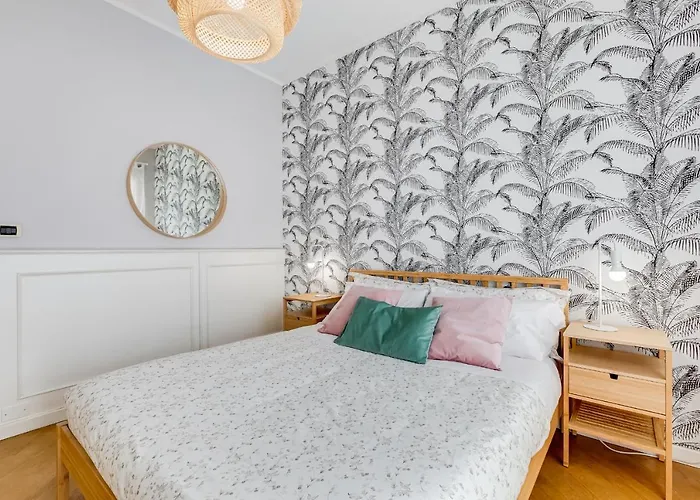 Appartamento Bmga L Incredible 3bdr With Balcony In Center
