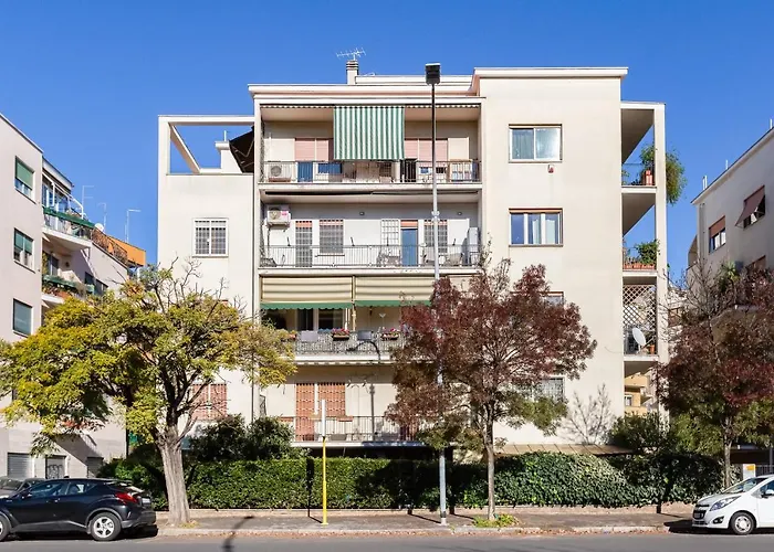 Bmga L Incredible 3bdr With Balcony In Center Appartamento Roma
