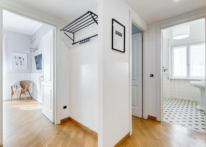 Bmga L Incredible 3bdr With Balcony In Center * Roma