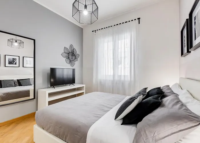Appartamento Bmga L Incredible 3bdr With Balcony In Center