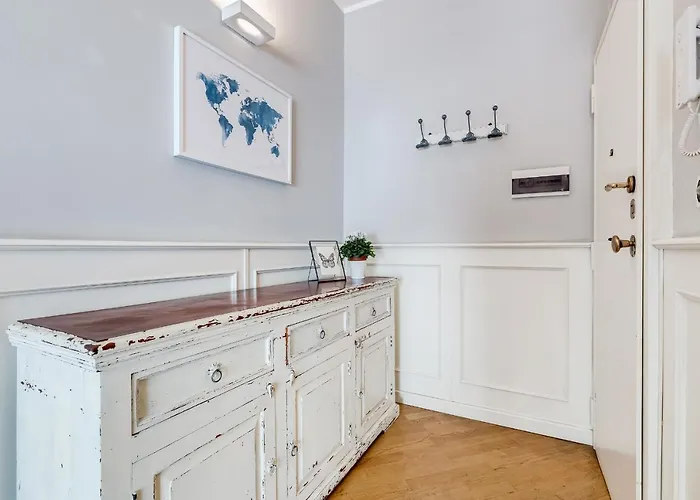 Bmga L Incredible 3bdr With Balcony In Center Apartamento Roma